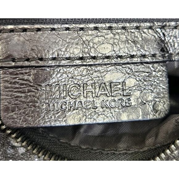 Michael Kors Silver Metallic Textured Patent Leather Logo Charm Shoulder Bag - Picture 14 of 15